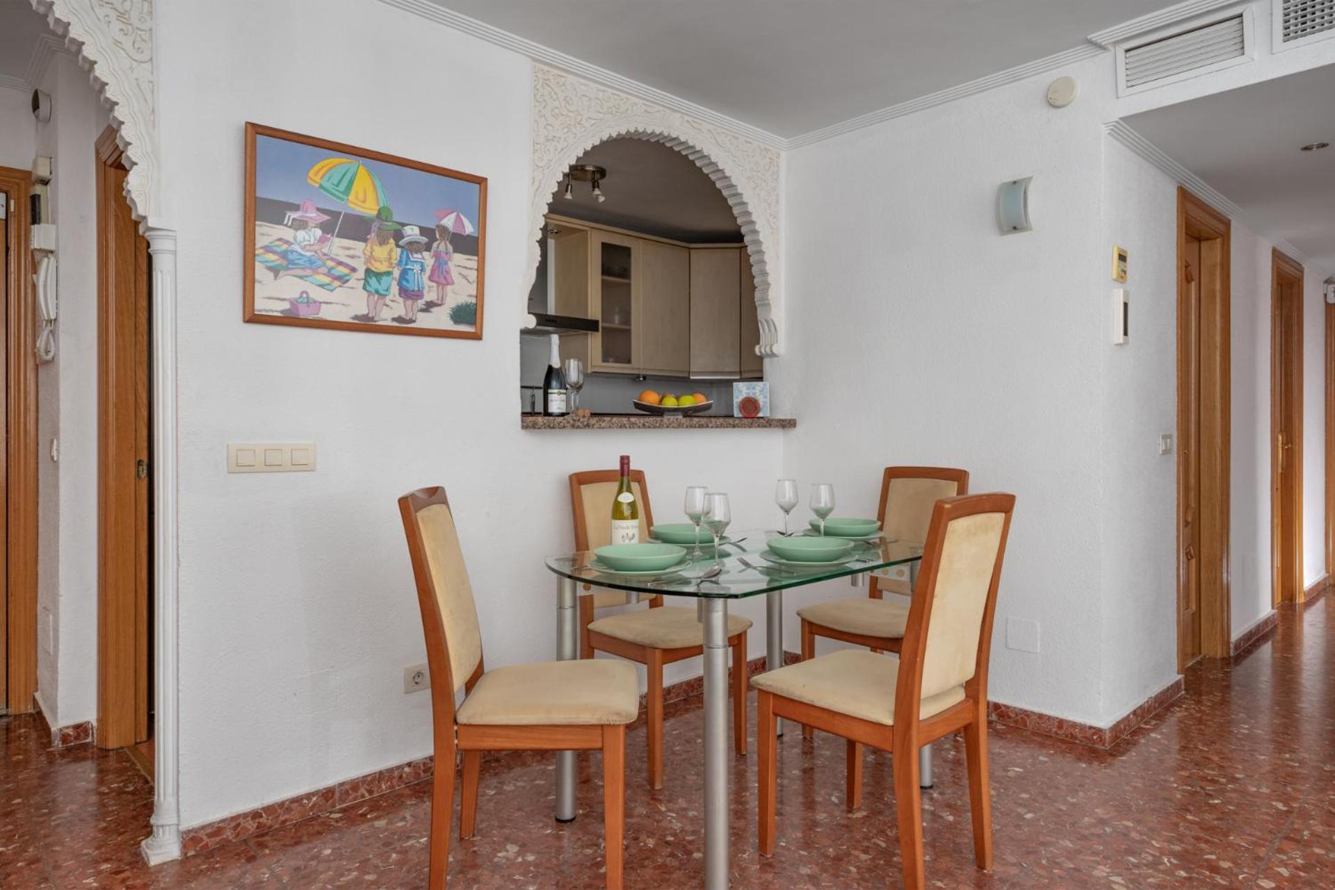 Beachfront, Two Bed- & Bathrooms, Private Parking Fuengirola Exterior photo
